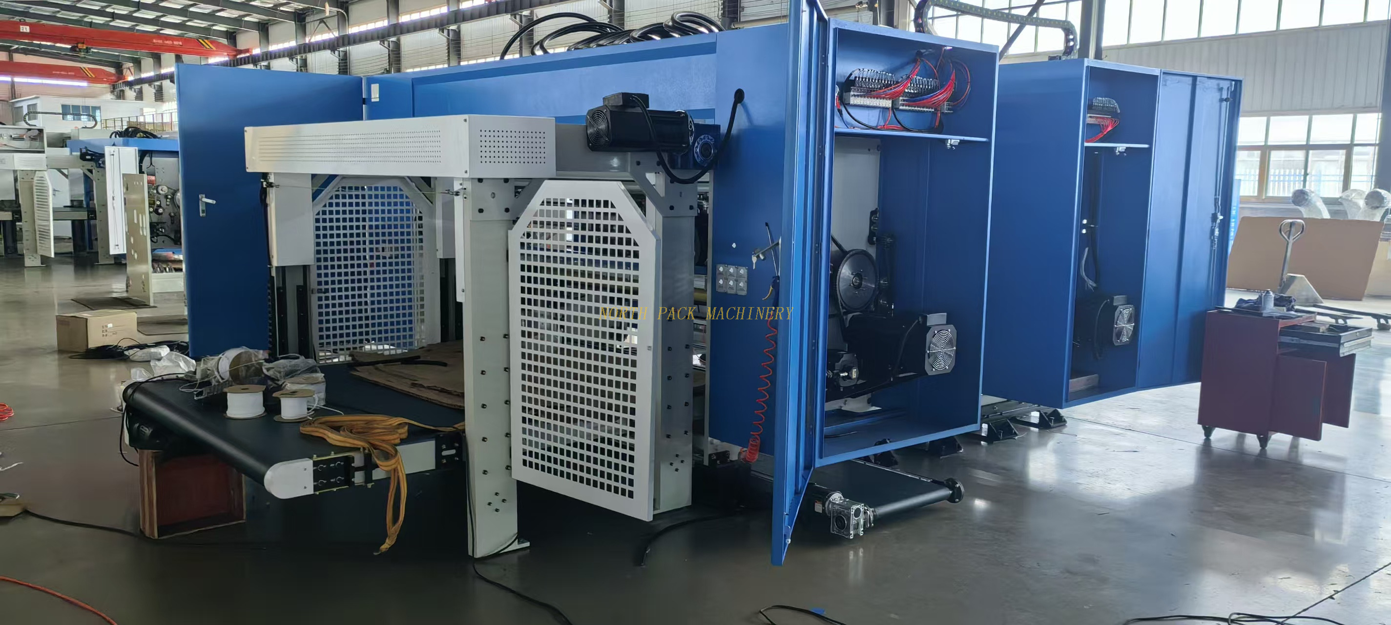 High precision servo honeycomb cutting equipment
